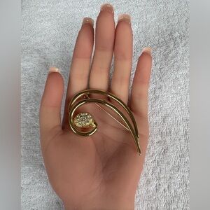 Vintage Gold Tone Unisex Swirl Brooch with Pave Rhinestones